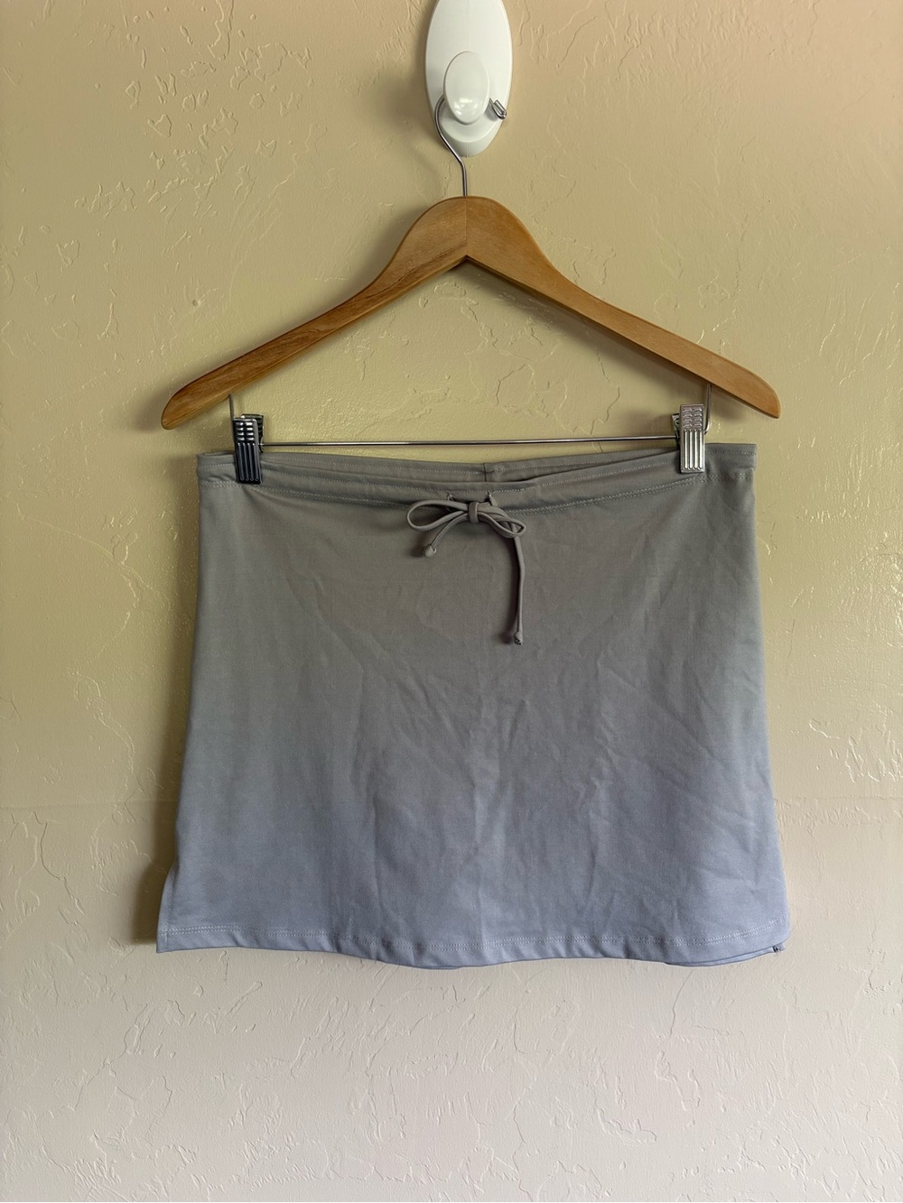 Y2K 2000s Vintage ENR Silver Grey Low Rise Bow Tie Mini Skirt Size Medium